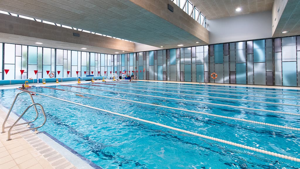 polideportivo malilla zona acuática